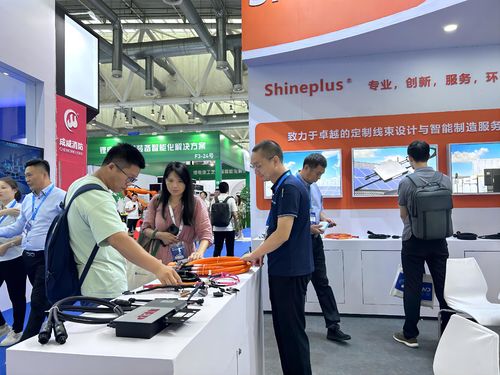 Latest company news about Revisão da exposição. Exposição EESA da 2a China International Energy Storage bem empacotada, pertence à letra rica maravilhosa sem fim.